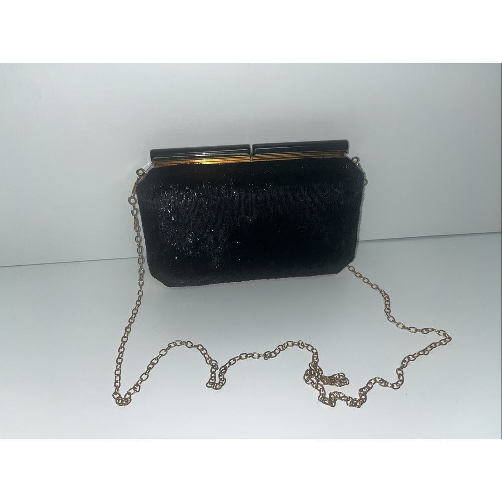 Natasha Couture Womens Box Clutch Purse Black Gold Gold Chain Strap Convertible